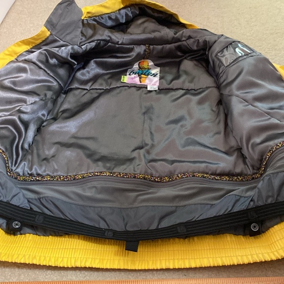 BURTON snow & ski jacket - Picture 4 of 10